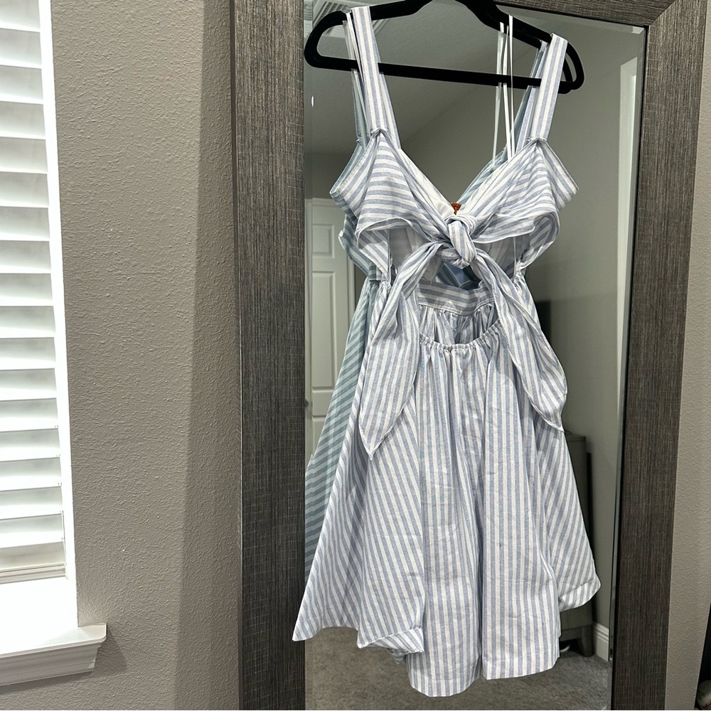 Aakaa Blue and White Striped Tie-BackDress - Picture 3 of 15